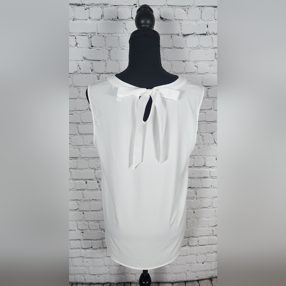 41 Hawthorn Clearwater White Mixed Material Surplice Blouse Large - Picture 4 of 8